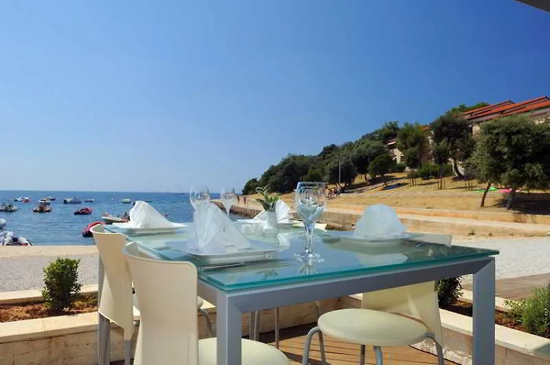 Maistra Select Petalon Resort Vrsar 4*,