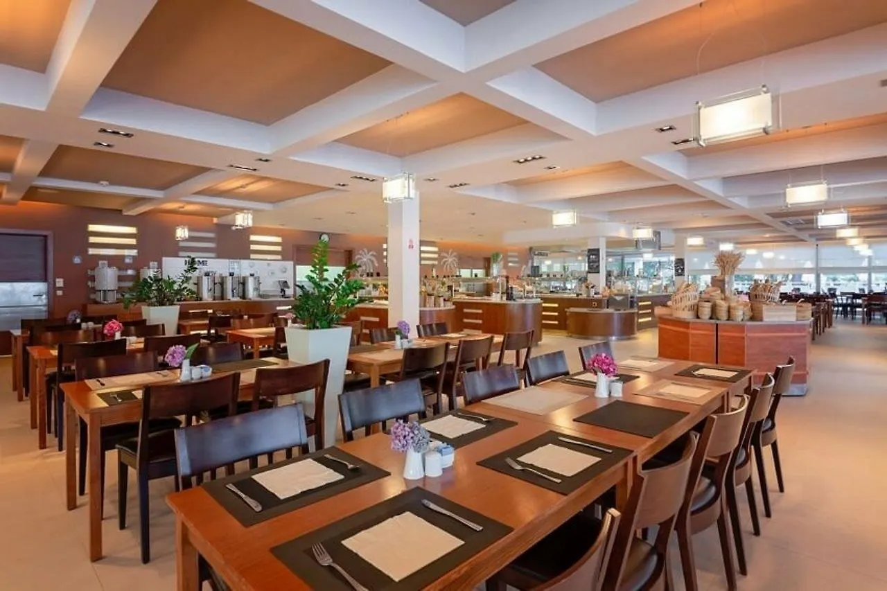 Maistra Select Petalon Resort Vrsar 4*,  Chorvatsko